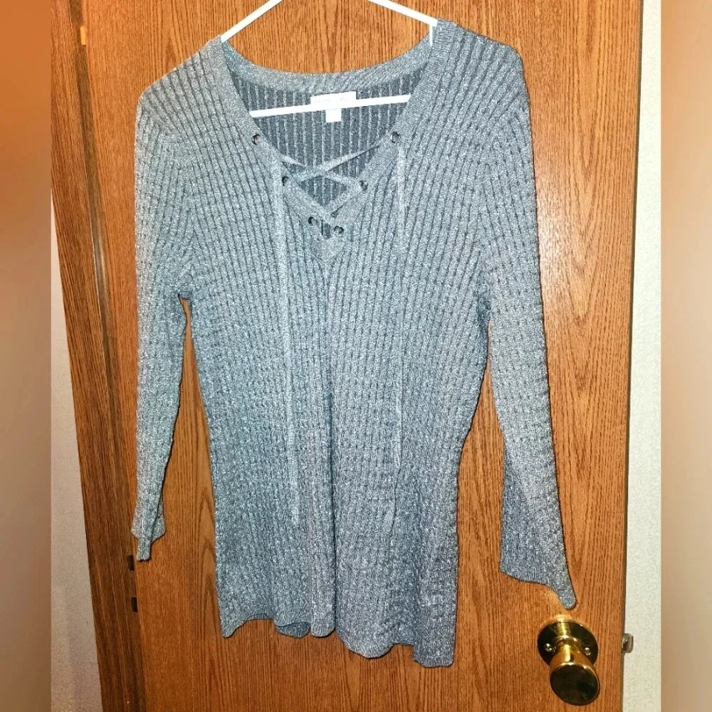 New York and Company Gray Sparkly Long Sleeve Lace Up V-Neck Sweater - Picture 1 of 9